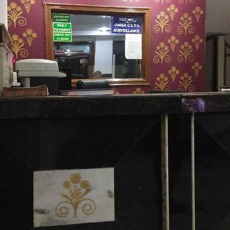 Hotel Euro International Нью-Делі Екстер'єр фото