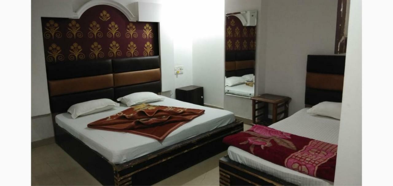 Hotel Euro International Нью-Делі Екстер'єр фото